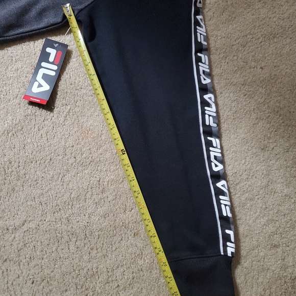 Mens Fila Authentic Training Pullover Hoodie - Picture 5 of 7